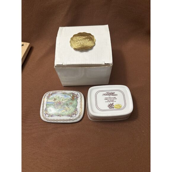 Heritage House Music Box Trinket The Way We Were Song Vintage Ceramic Butterfly - Picture 1 of 6